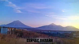 Веб-камера с видом на вулканы Корякский, Авачинский, Козельский 📺 Прямо сейчас смотреть онлайн
