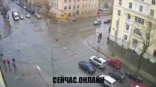 Веб-камера на перекрёстке Ленина — Антикайнена 📺 Прямо сейчас смотреть онлайн
