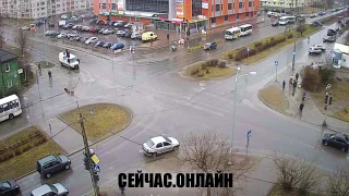Онлайн трансляция на перекрёстке Мелентьевой — Октябрьский, Петрозаводск