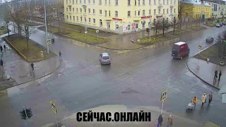 Онлайн трансляция на перекрёстке Пролетарская — Советов